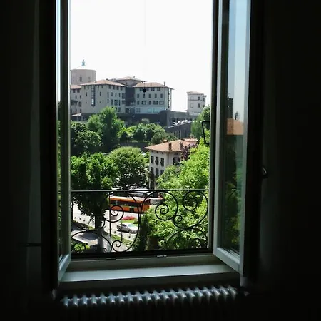 Casa Maria Διαμέρισμα Μπέργκαμο